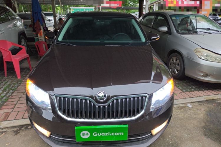 Used Skoda Octavia 2016 1.6L Automatic Smart Drive Edition Front