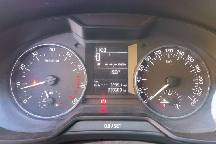 Used Skoda Octavia 2016 1.6L Manual Trend Edition Instrument Cluster