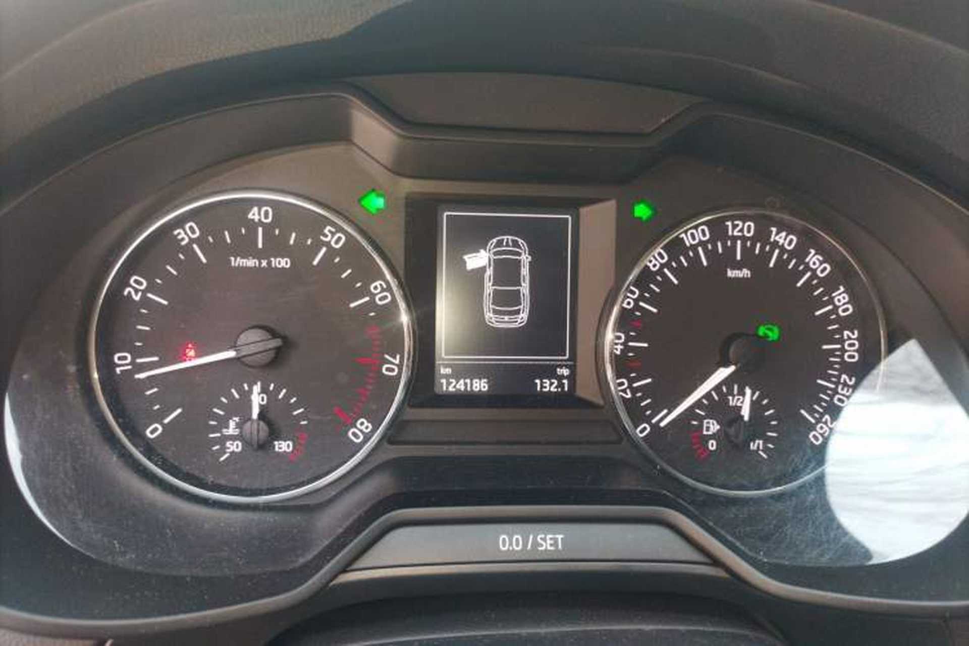 Used Skoda Octavia 2016 TSI280 DSG Smart Drive Edition Instrument Cluster