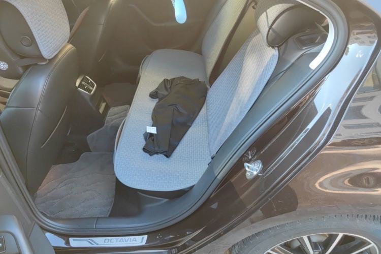 Used Skoda Octavia 2016 1.6L Manual Smart Drive Version Left Rear Seat