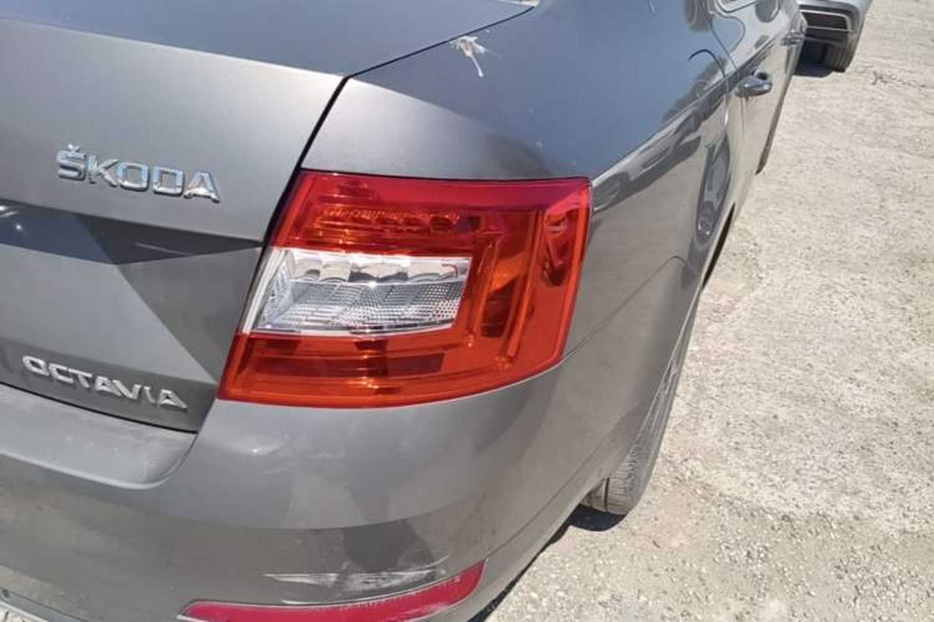 Used Skoda Octavia 2016 TSI280 DSG Smart Drive Edition Right Rear Taillight