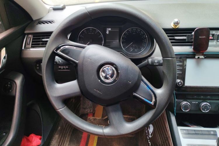 Used Skoda Octavia 2016 1.6L Manual Trend Edition Steering Wheel