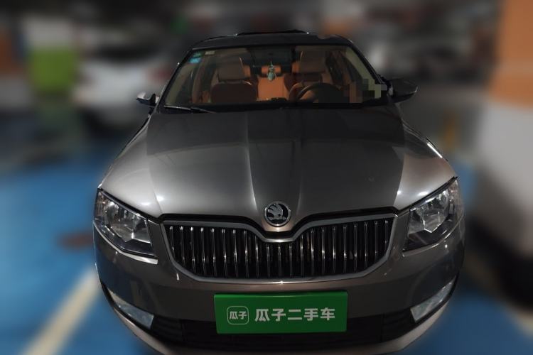 Used Skoda Octavia 2016 1.6L Automatic Chuanxing Edition Front