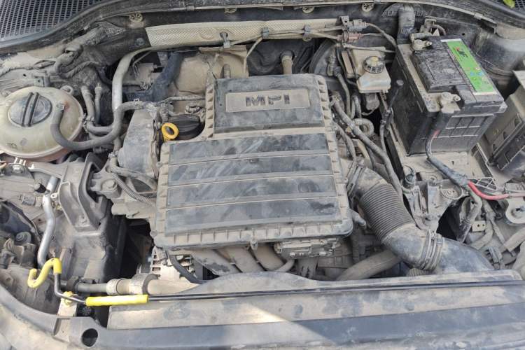 Used Skoda Octavia 2016 1.6L Automatic Chuanxing Edition Engine Bay