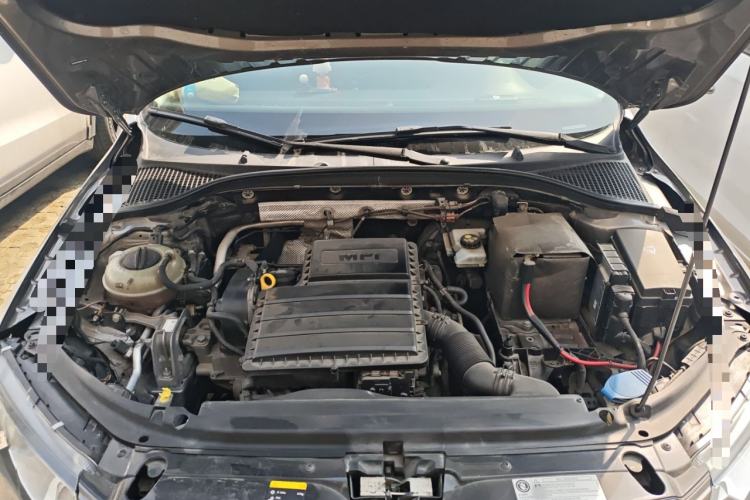 Used Skoda Octavia 2016 1.6L Manual Trend Edition Engine Bay