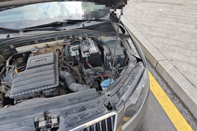 Used Skoda Octavia 2016 1.6L Automatic Smart Drive Edition Engine Bay Left