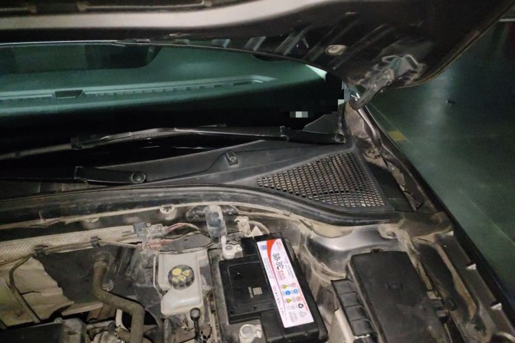 Used Skoda Octavia 2016 1.6L Automatic Chuanxing Edition Engine Bay Left