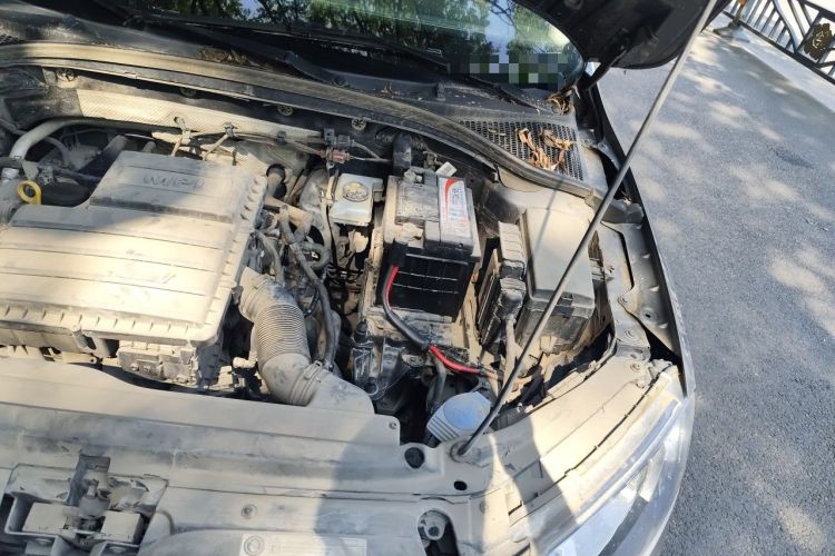 Used Skoda Octavia 2016 1.6L Manual Smart Drive Version Engine Bay Left