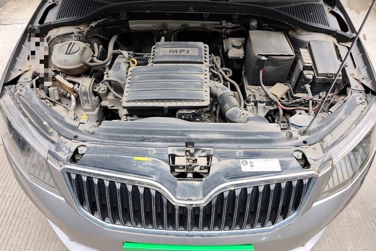 Used Skoda Octavia 2016 1.6L Manual Trend Edition Engine Bay