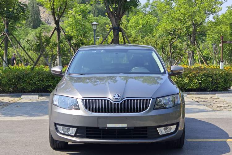 Used Skoda Octavia 2016 1.6L Manual Trend Edition Exterior 1