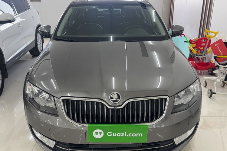 Used Skoda Octavia 2016 TSI280 DSG Luxury Edition Exterior 1