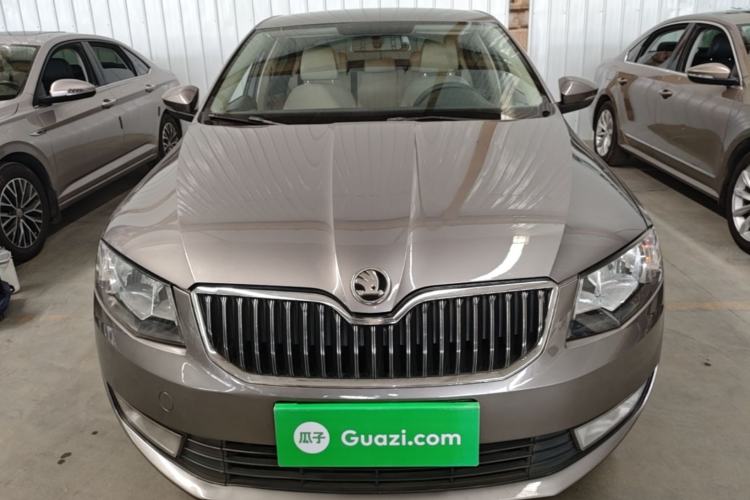 Used Skoda Octavia 2016 1.6L Automatic Chuanxing Edition Front