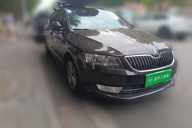 Used Skoda Octavia 2016 TSI280 DSG Smart Drive Edition Front Right 45 Deg