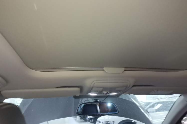 Used Skoda Octavia 2016 1.6L Automatic Smart Drive Edition Headliner