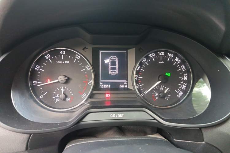 Used Skoda Octavia 2016 TSI280 DSG Smart Drive Edition Instrument Cluster