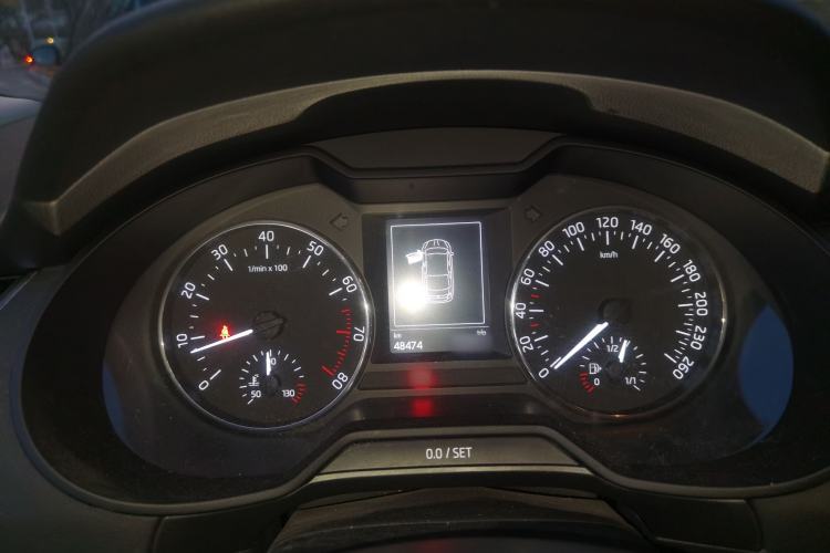 Used Skoda Octavia 2016 1.6L Automatic Smart Drive Edition Instrument Cluster