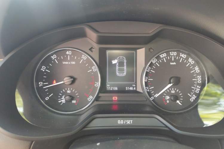 Used Skoda Octavia 2016 1.6L Manual Smart Drive Version Instrument Cluster