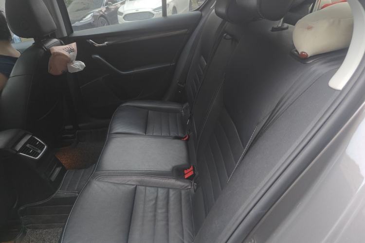 Used Skoda Octavia 2016 1.6L Automatic Smart Drive Edition Left Rear Seat