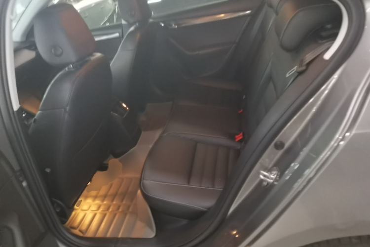 Used Skoda Octavia 2016 1.6L Automatic Smart Drive Edition Left Rear Seat