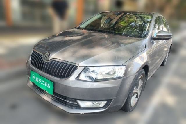 Used Skoda Octavia 2016 1.6L Manual Smart Drive Version