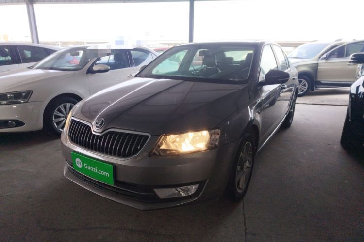 Used Skoda Octavia 2016 1.6L Automatic Smart Drive Edition Guazi used car, China used car export, Used car for sale, Used cars, Cheapest cars for sale