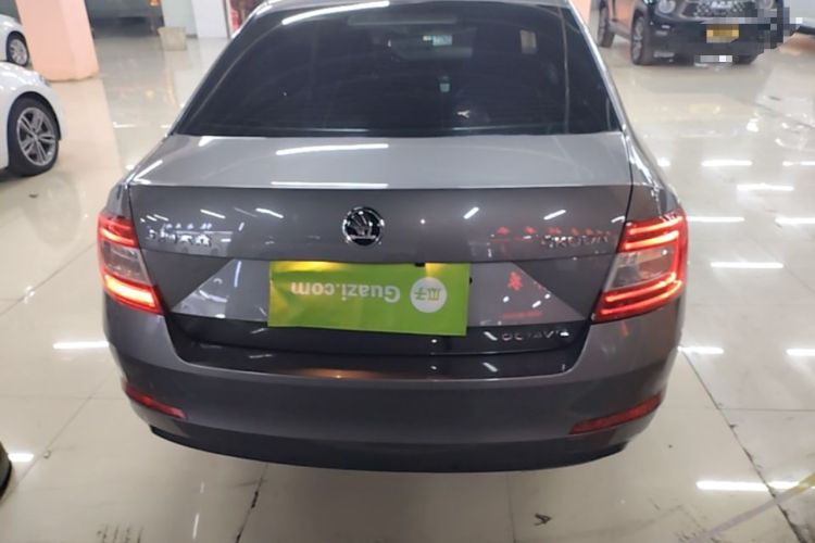 Used Skoda Octavia 2016 1.6L Automatic Chuanxing Edition Rear