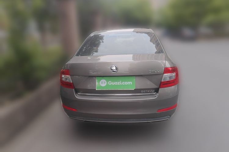 Used Skoda Octavia 2016 1.6L Automatic Smart Drive Edition Rear