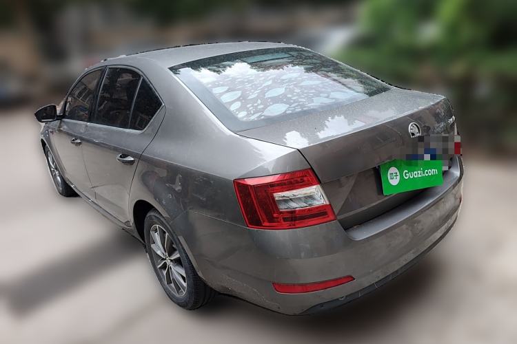 Used Skoda Octavia 2016 1.6L Manual Trend Edition Rear Left 45 Deg