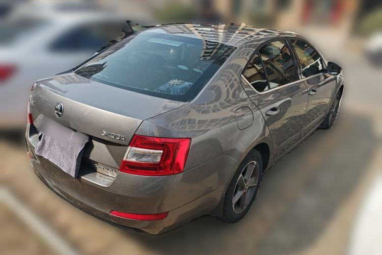 Used Skoda Octavia 2016 1.6L Manual Trend Edition Rear Right 45 Deg