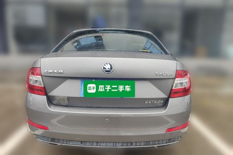Used Skoda Octavia 2016 1.6L Automatic Chuanxing Edition Rear