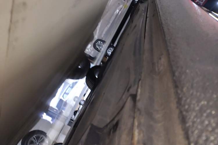 Used Skoda Octavia 2016 1.6L Automatic Chuanxing Edition Right Side Sill