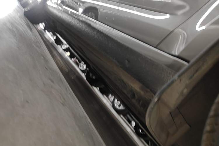 Used Skoda Octavia 2016 1.6L Manual Trend Edition Right Side Sill
