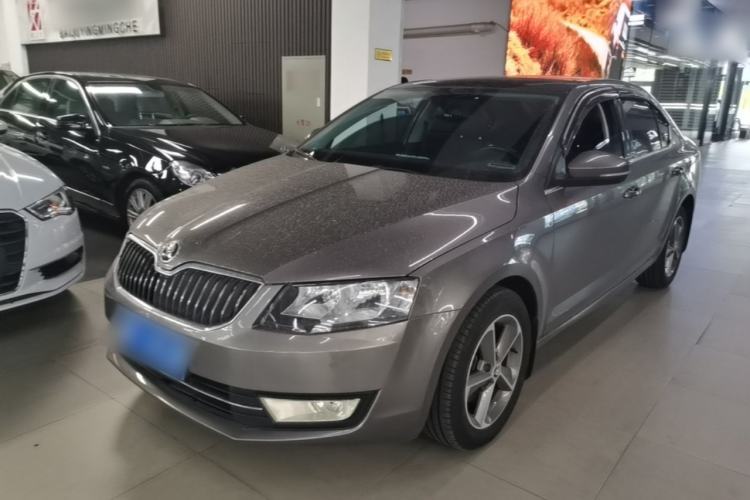 Used Skoda Octavia 2016 1.6L Automatic Smart Drive Edition Guazi used car, China used car export, Used car for sale, Used cars, Cheapest cars for sale