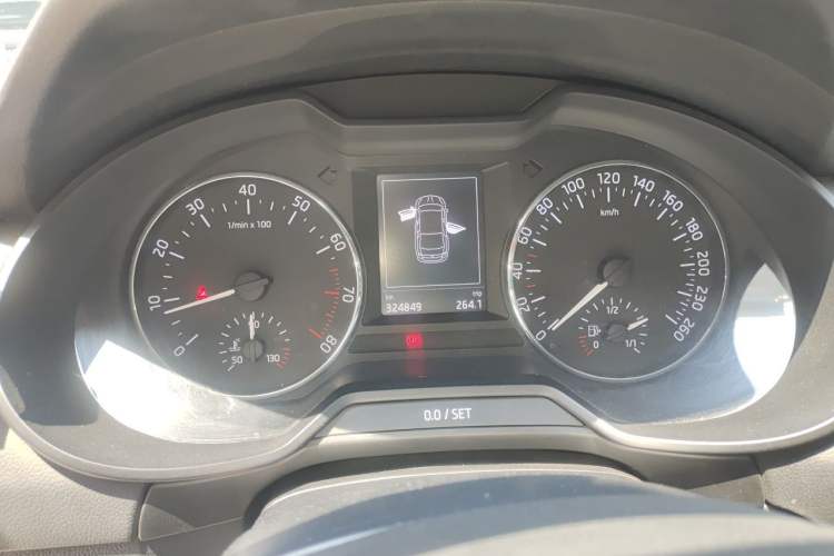 Used Skoda Octavia 2016 1.6L Manual Trend Edition Instrument Cluster