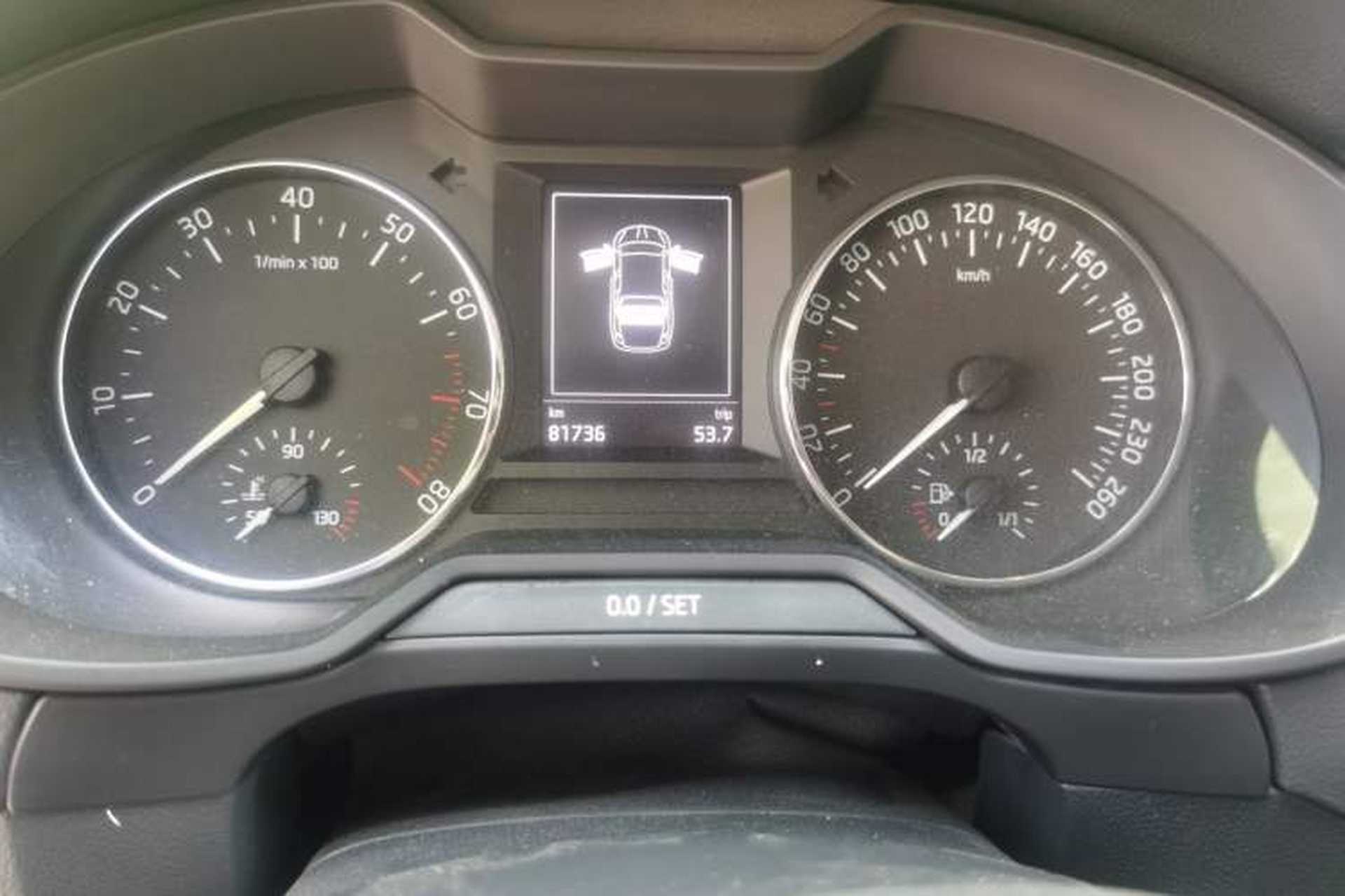 Used Skoda Octavia 2016 1.6L Automatic Smart Drive Edition Instrument Cluster