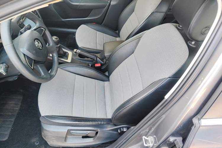Used Skoda Octavia 2016 1.6L Manual Trend Edition Left Front Seat