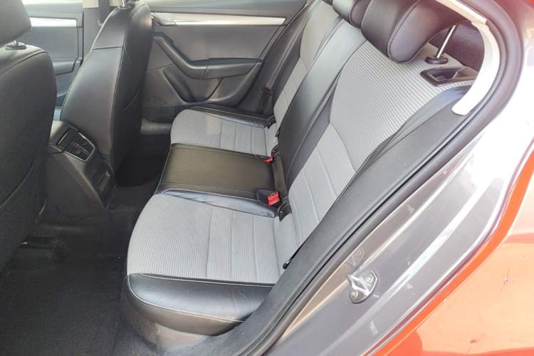 Used Skoda Octavia 2016 1.6L Manual Trend Edition Left Rear Seat