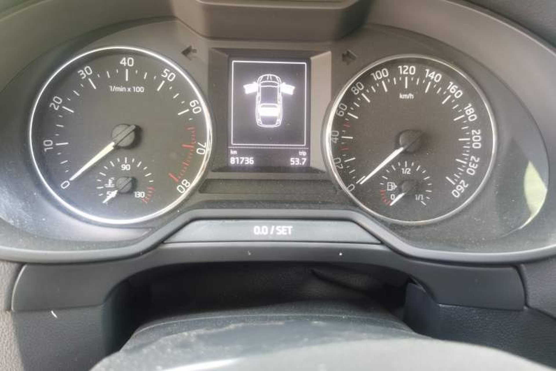 Used Skoda Octavia 2016 1.6L Automatic Smart Drive Edition Odometer Close Up