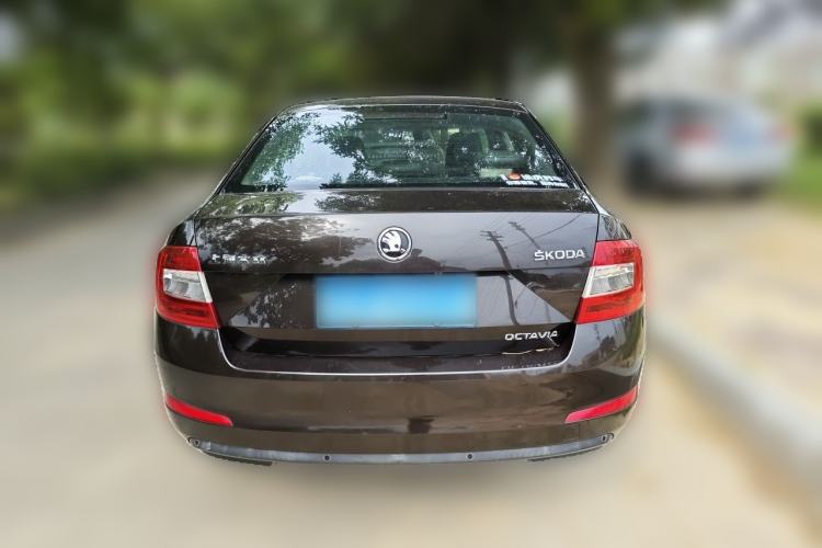 Used Skoda Octavia 2016 1.6L Automatic Chuanxing Edition Rear