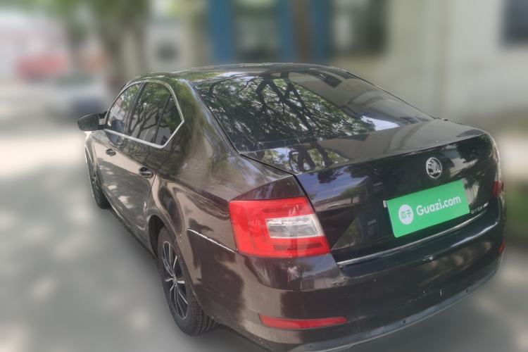 Used Skoda Octavia 2016 1.6L Automatic Smart Drive Edition Rear Left 45 Deg