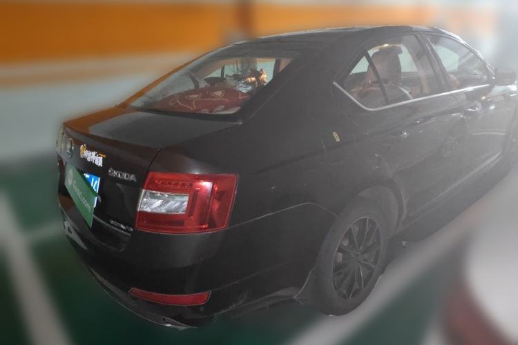 Used Skoda Octavia 2016 1.6L Automatic Smart Drive Edition Rear Right 45 Deg