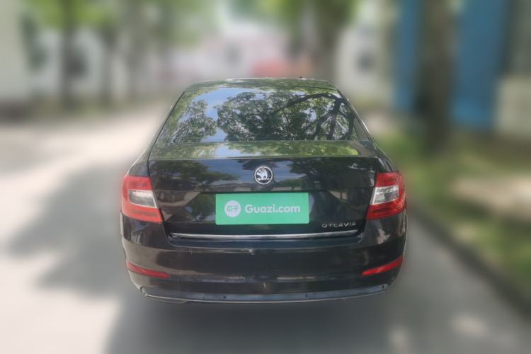 Used Skoda Octavia 2016 1.6L Automatic Smart Drive Edition Rear