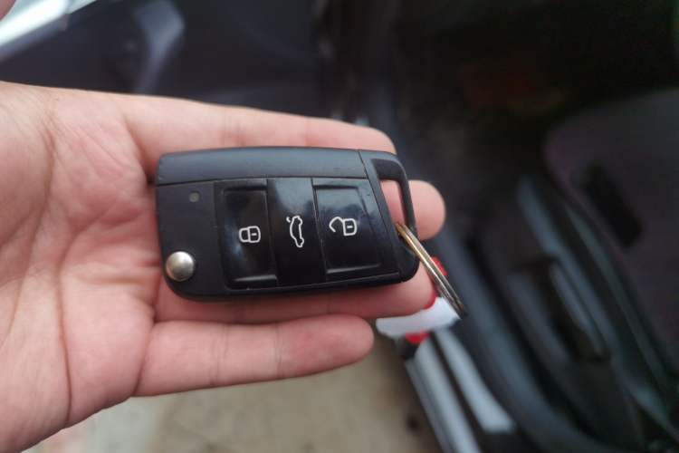 Used Skoda Octavia 2016 1.6L Automatic Chuanxing Edition Vehicle Key