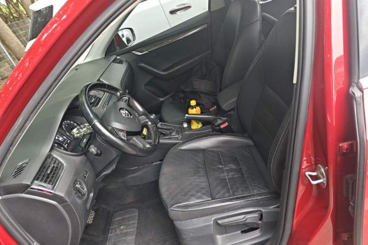 Used Skoda Octavia 2016 1.6L Automatic Smart Drive Edition Left Front Seat