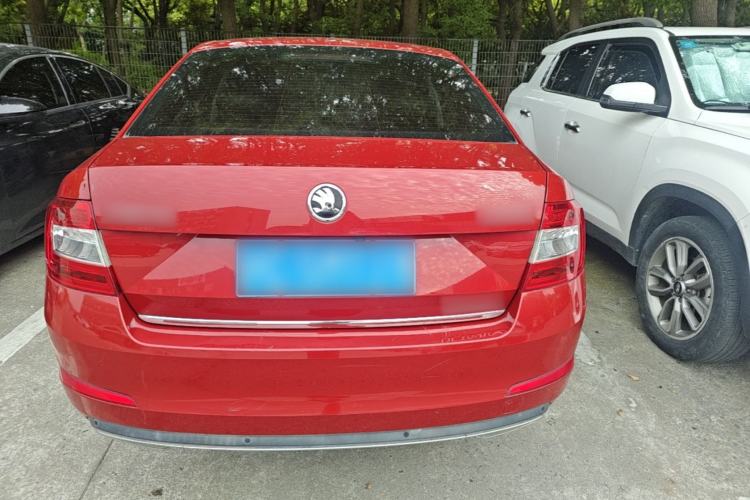 Used Skoda Octavia 2016 1.6L Automatic Smart Drive Edition Rear