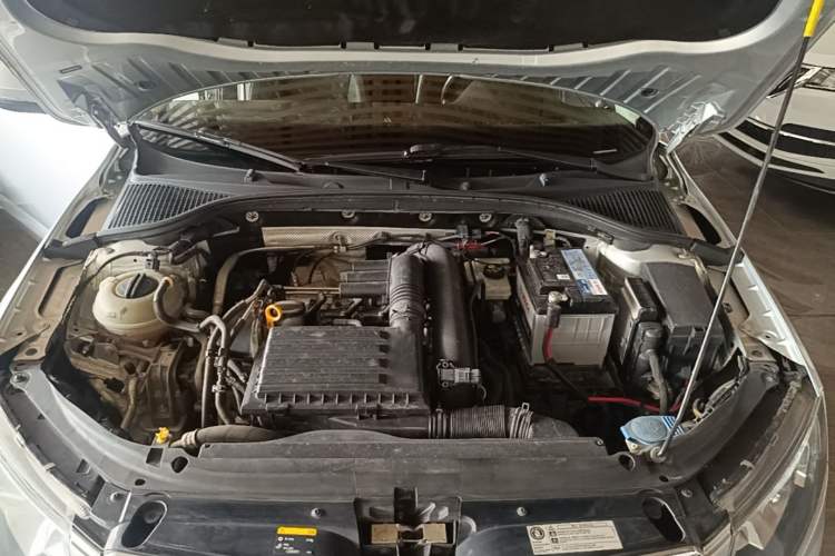 Used Skoda Octavia 2016 TSI280 DSG Smart Drive Edition Engine Bay