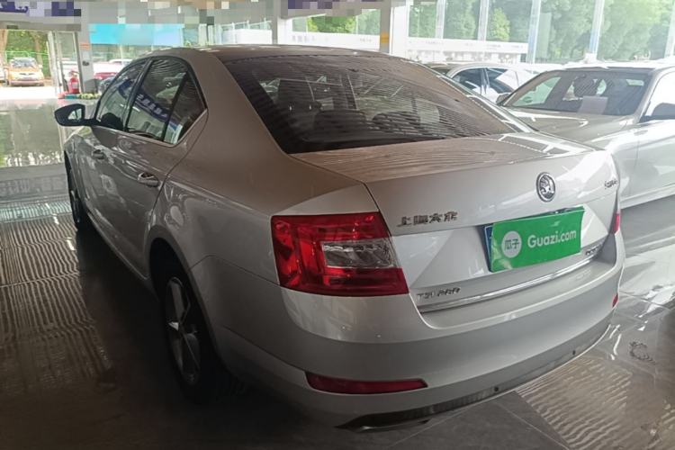 Used Skoda Octavia 2016 TSI280 DSG Smart Drive Edition Exterior 2