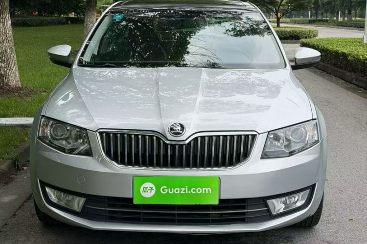 Used Skoda Octavia 2016 TSI280 DSG Smart Drive Edition Exterior 6