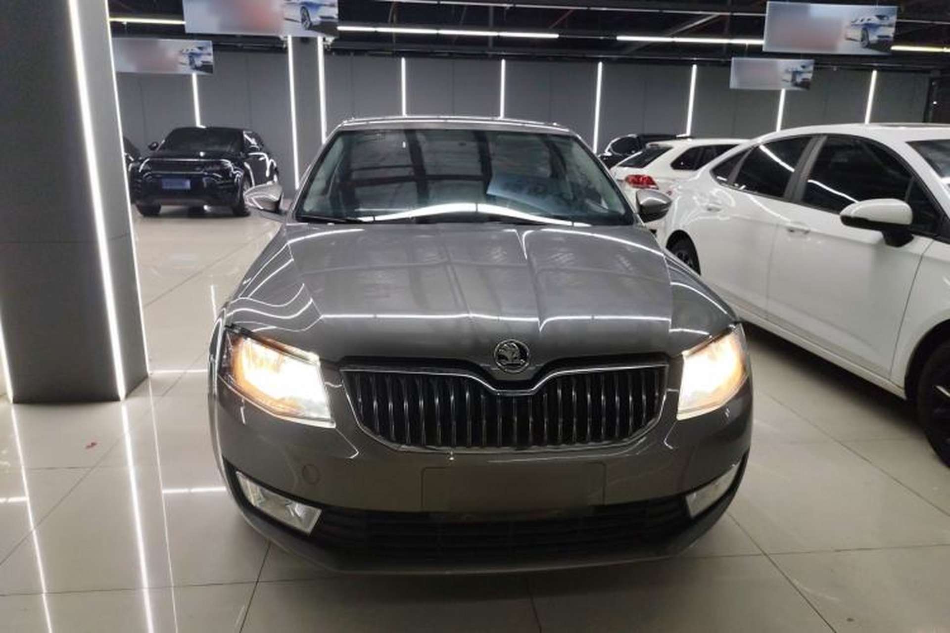 Used Skoda Octavia 2016 1.6L Automatic Chuanxing Edition Front