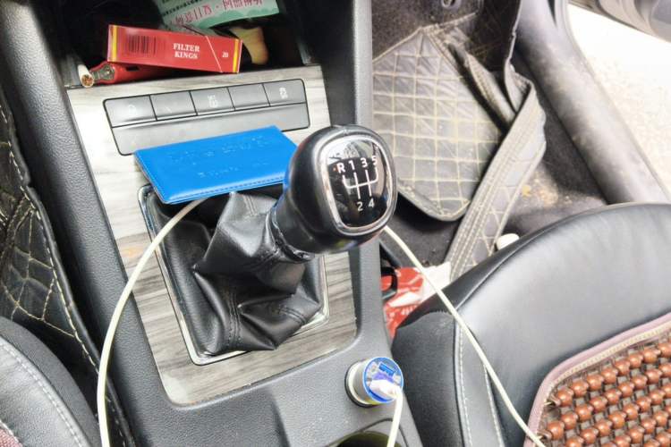 Used Skoda Octavia 2016 1.6L Manual Smart Drive Version Gear Lever